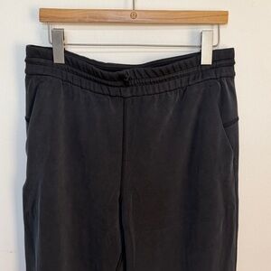 Lululemon High Rise Straight Leg Crop - 10 - Black - NWOT!